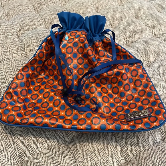 Hadaki coated multitasker pouch - Picture 3 of 4